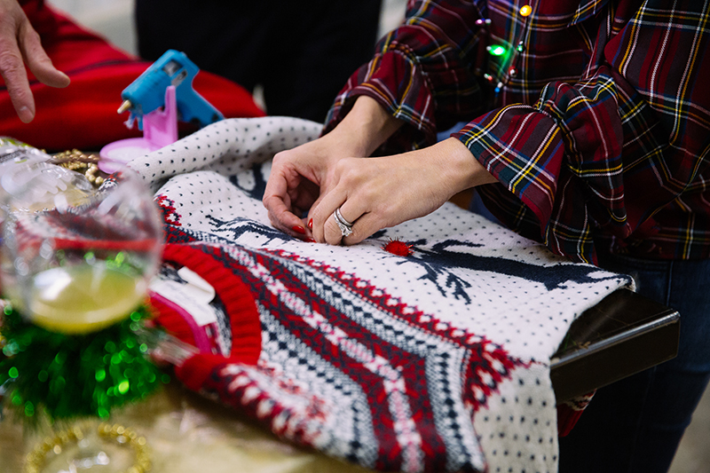 121218_uglysweater1