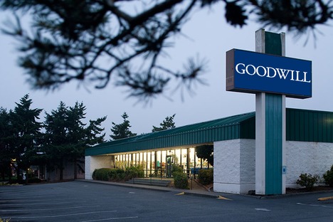Lynnwood Store
